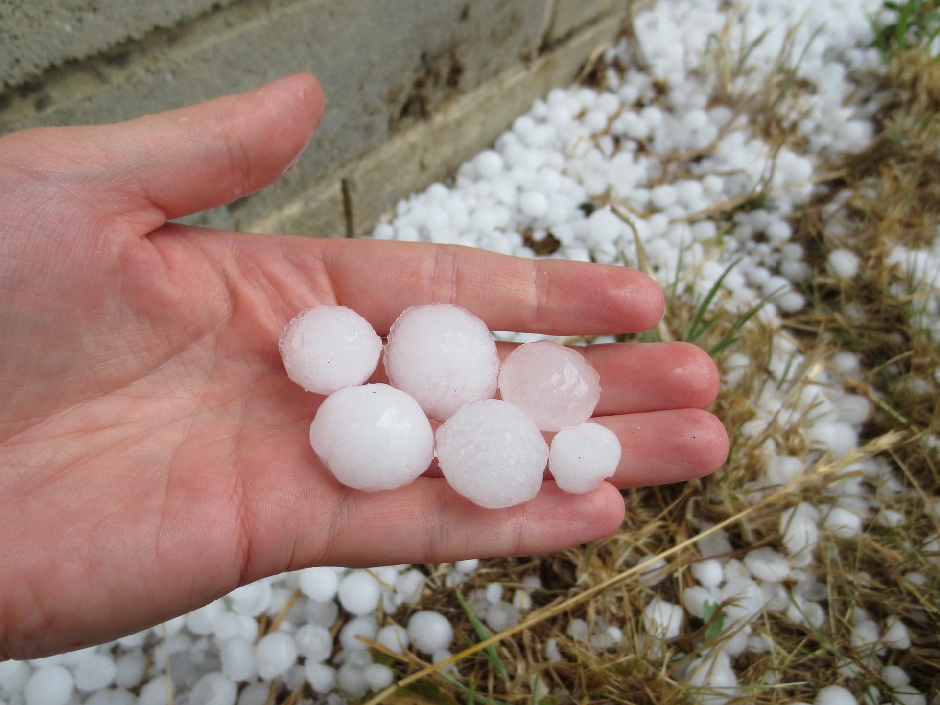 hail damage roof repair company little rock arkansas professional roofer